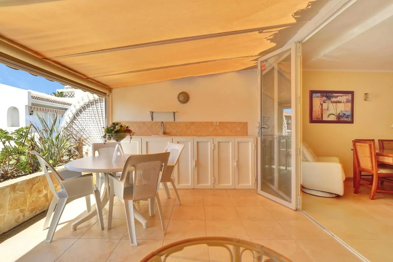 Costa Adeje Las Flores Bungalow 아파트