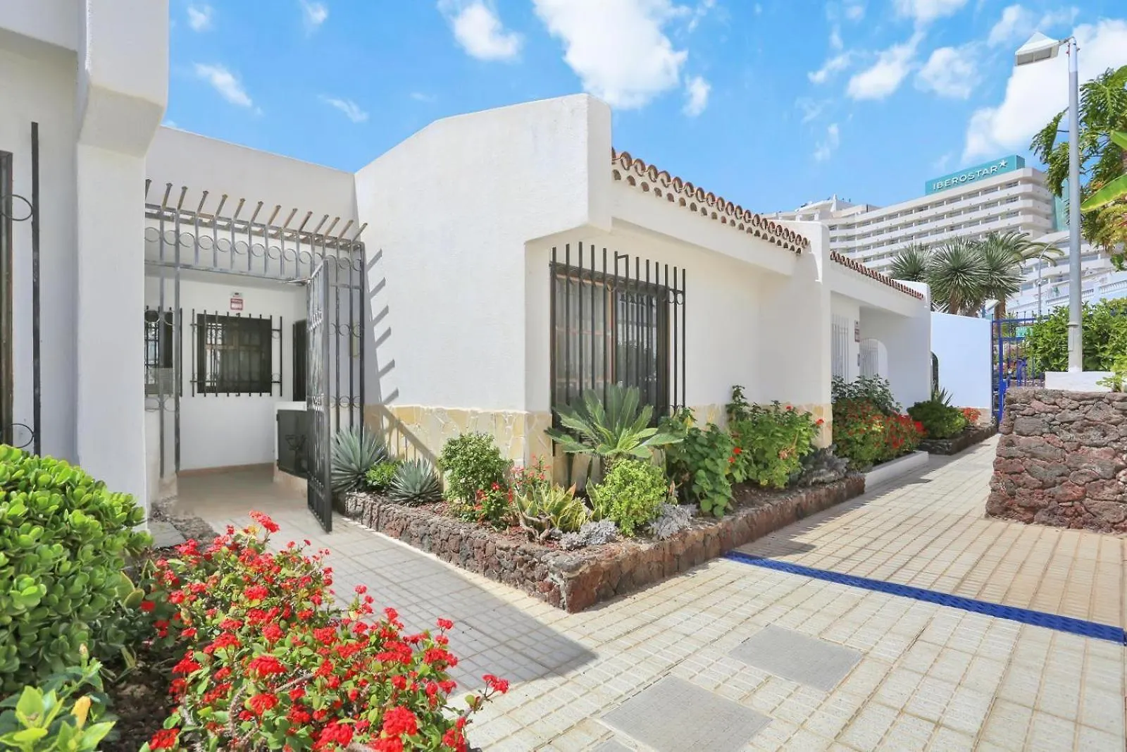 아파트 Costa Adeje Las Flores Bungalow 스페인