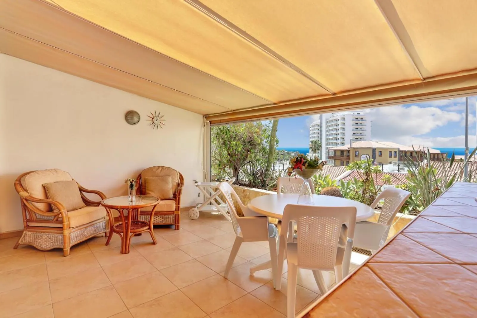 Costa Adeje Las Flores Bungalow 아파트 아데제